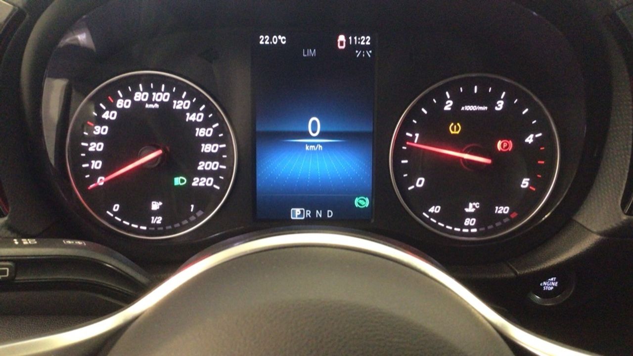 mercedes-clase-t-180-d-standard-style-imagen-15