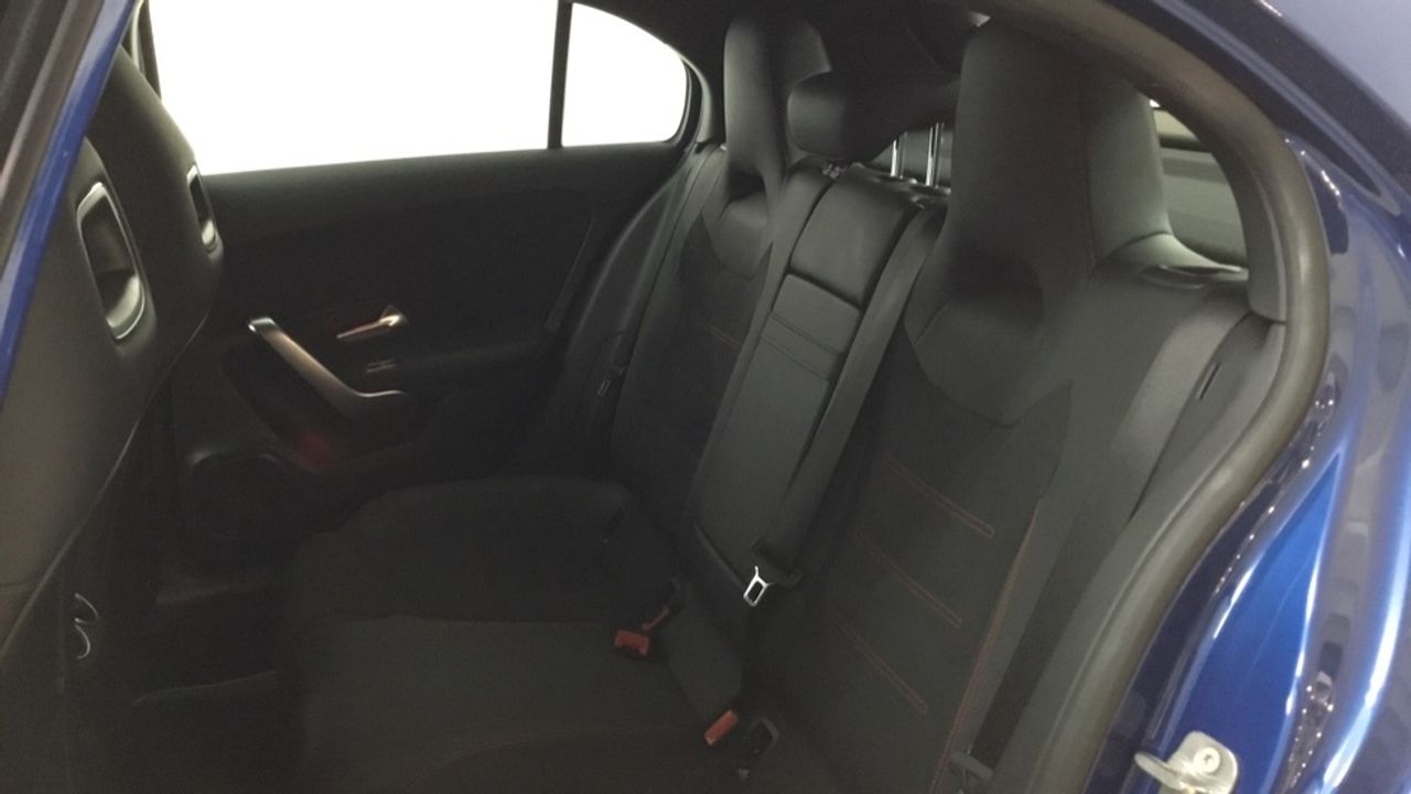 mercedes-clase-a-a-180-d-imagen-10