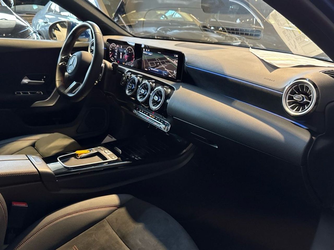 mercedes-clase-a-a-180-d-imagen-9