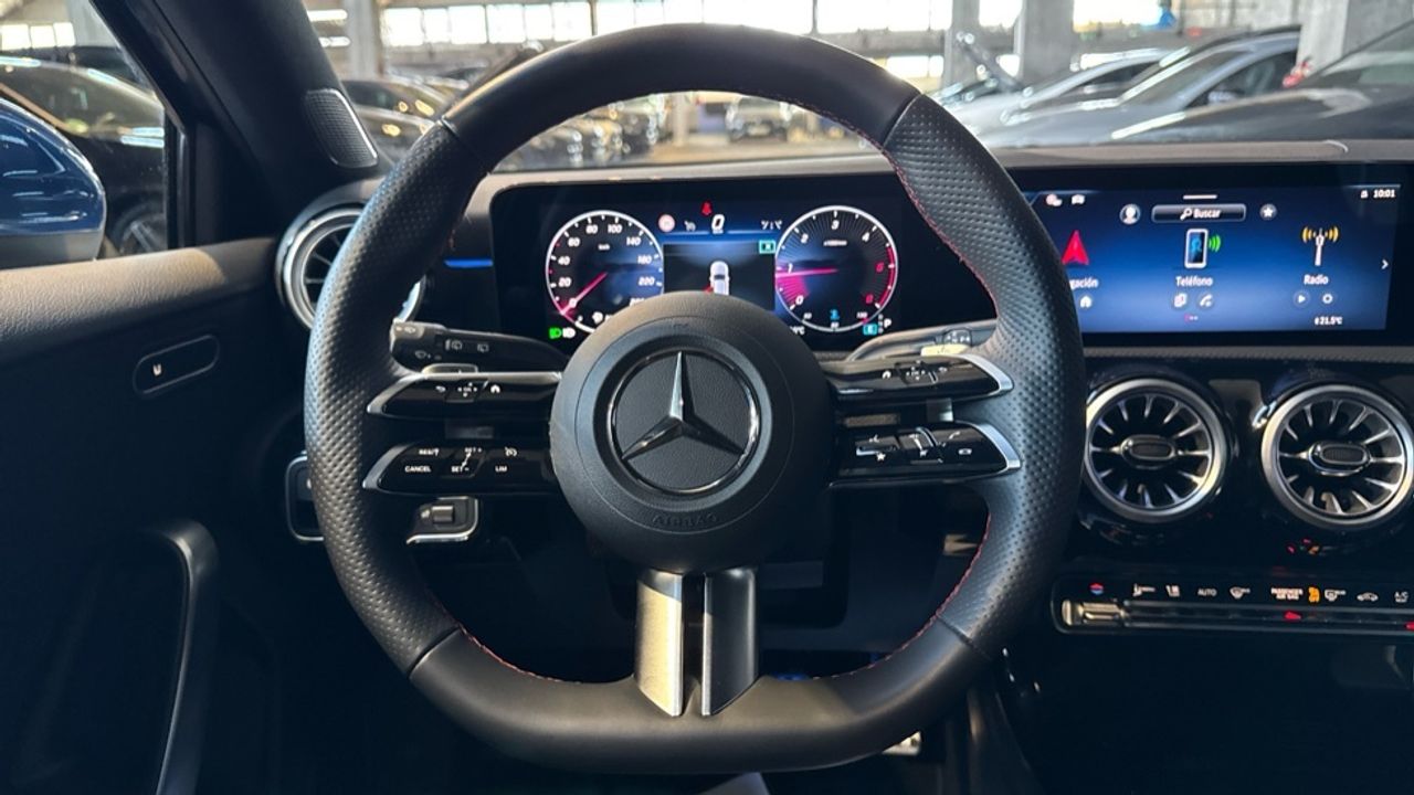 mercedes-clase-a-a-180-d-imagen-8