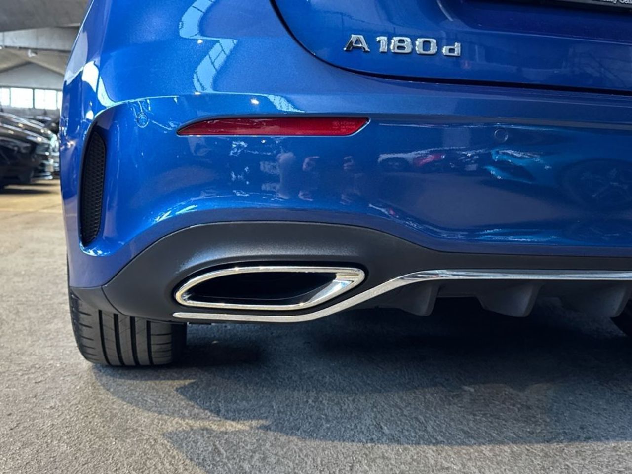 mercedes-clase-a-a-180-d-imagen-11
