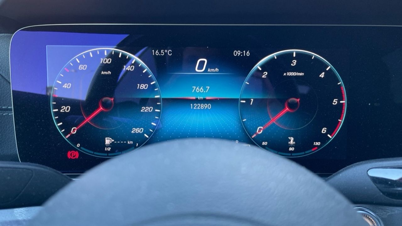 mercedes-clase-e-e-220-d-imagen-11