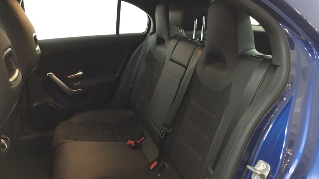 mercedes-clase-a-a-180-d-imagen-10