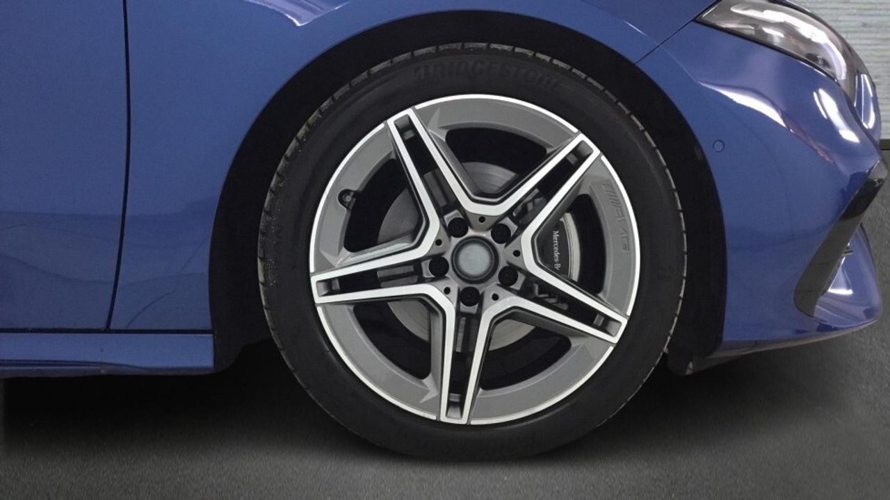 mercedes-clase-a-a-180-d-imagen-4