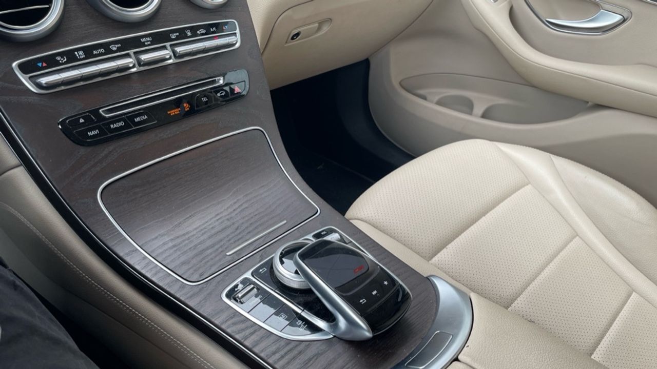 mercedes-clase-glc-glc-350-e-4matic-amg-line-imagen-15