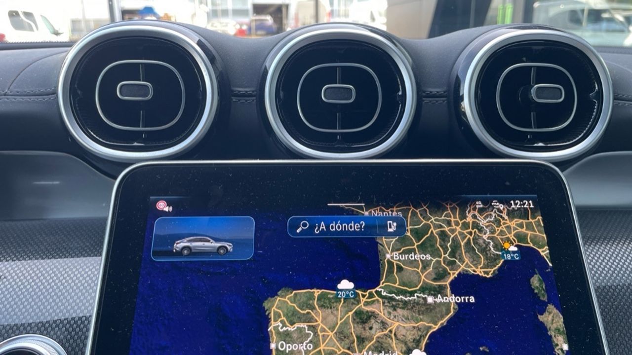 mercedes-glc-glc-300-e-4matic-imagen-15