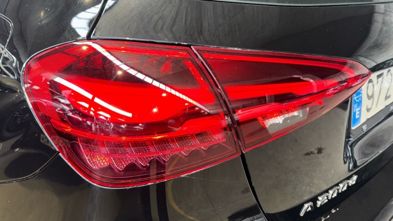 mercedes-benz-clase-a-200-d-compacto-imagen-24