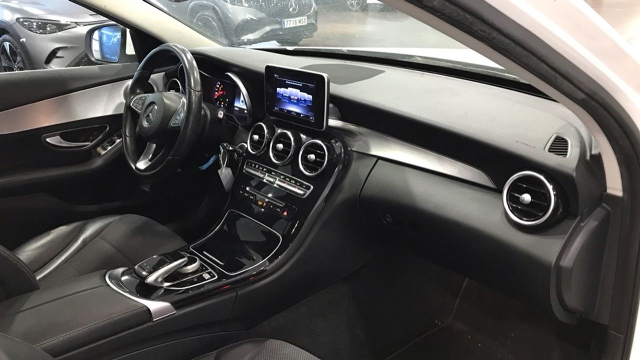 mercedes-clase-c-c-220-d-imagen-9