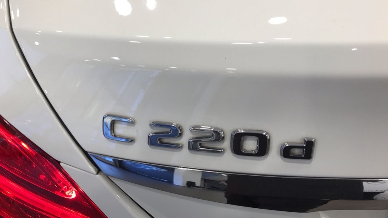 mercedes-clase-c-c-220-d-imagen-11