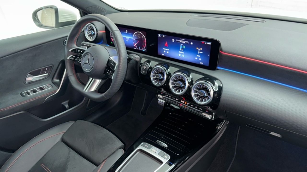mercedes-clase-a-a-180-d-imagen-9