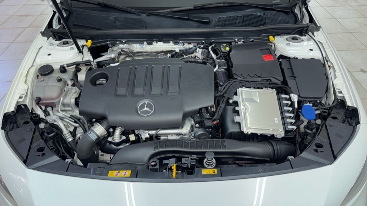 mercedes-clase-a-a-180-d-imagen-16