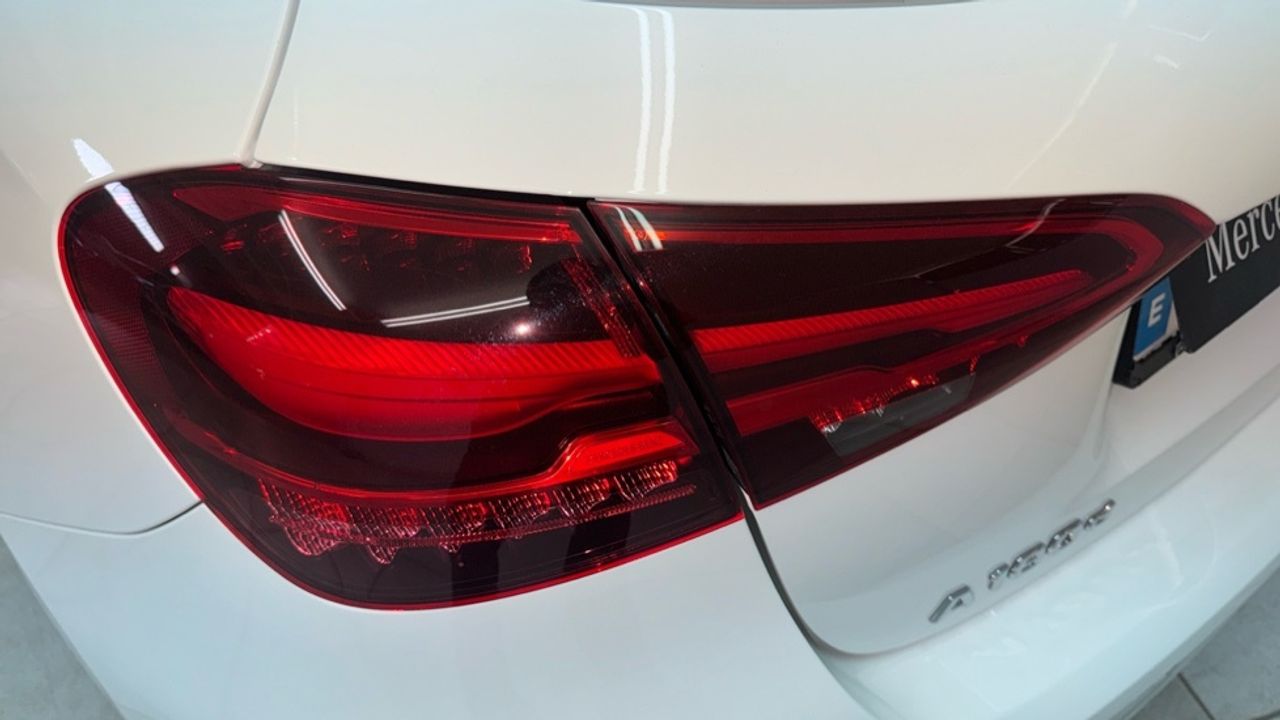 mercedes-clase-a-a-180-d-imagen-24