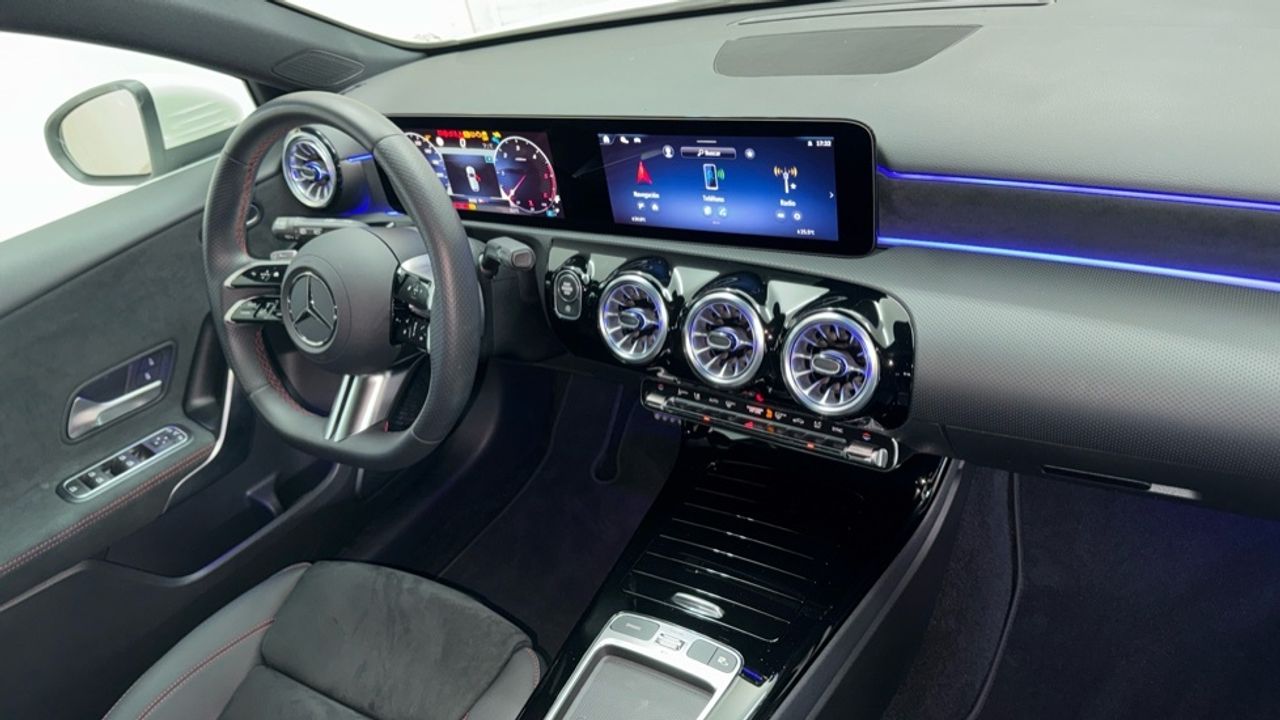 mercedes-clase-a-a-180-d-imagen-9