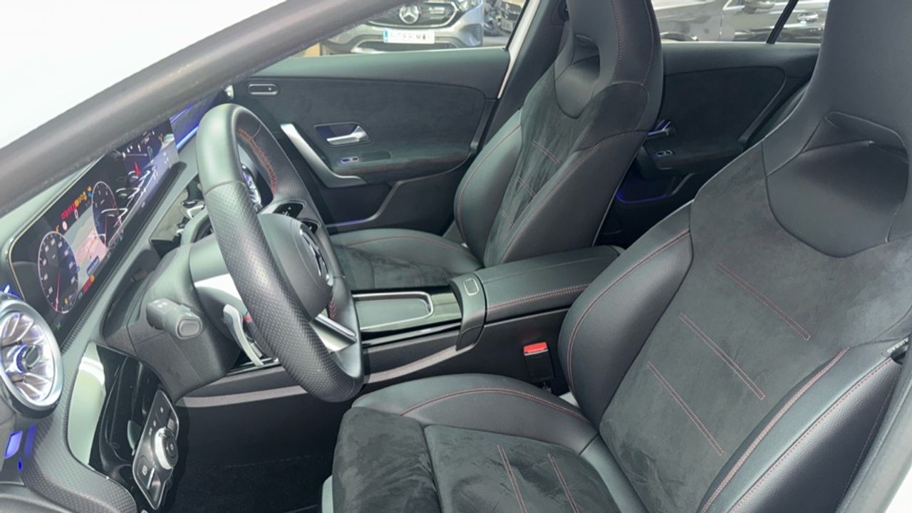 mercedes-clase-a-a-180-d-imagen-6