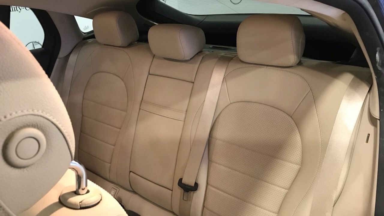 mercedes-glc-coupe-glc-300-d-4matic-imagen-10