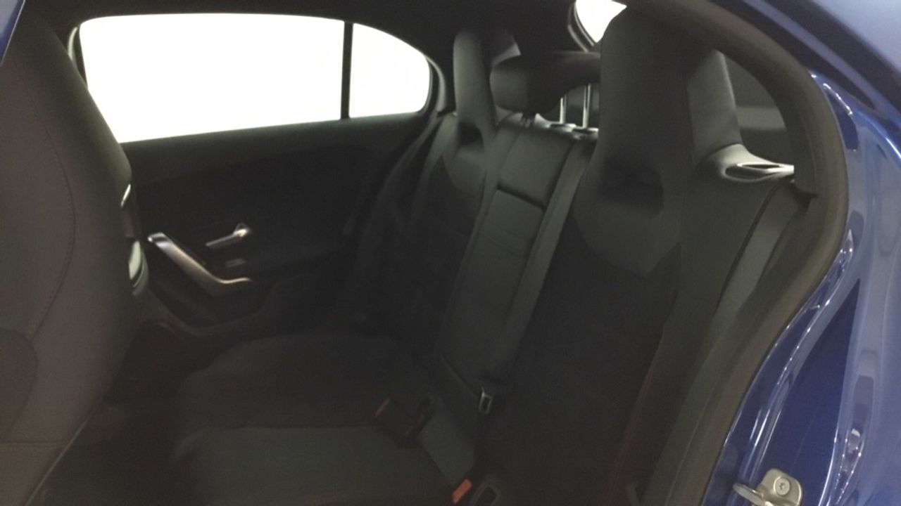 mercedes-clase-a-a-180-d-imagen-10