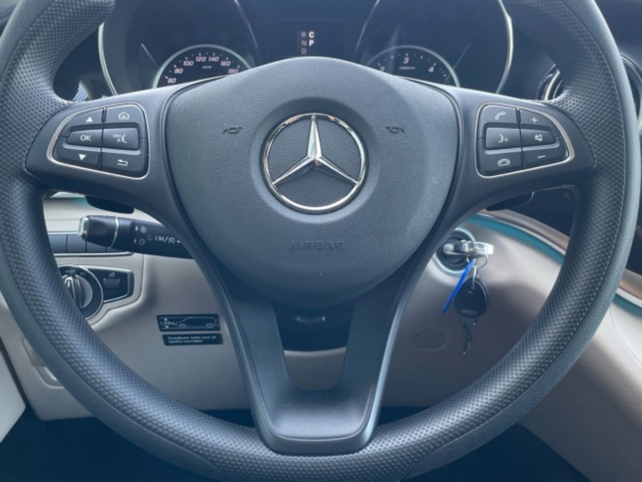 mercedes-clase-v-220d-marco-polo-largo-imagen-17