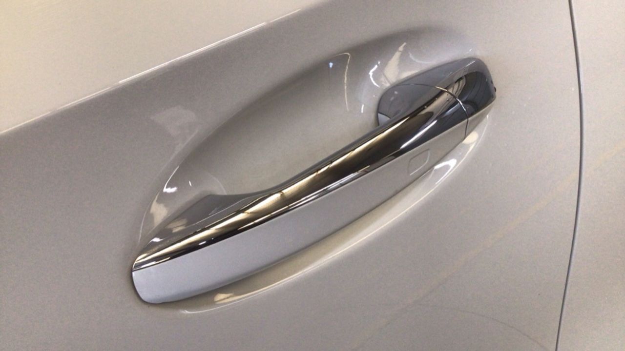 mercedes-clase-a-a-180-d-imagen-16