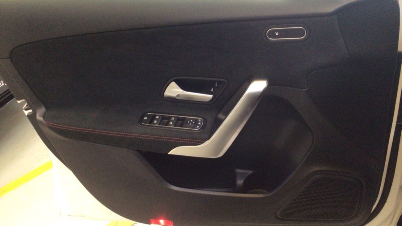 mercedes-clase-a-a-180-d-imagen-21