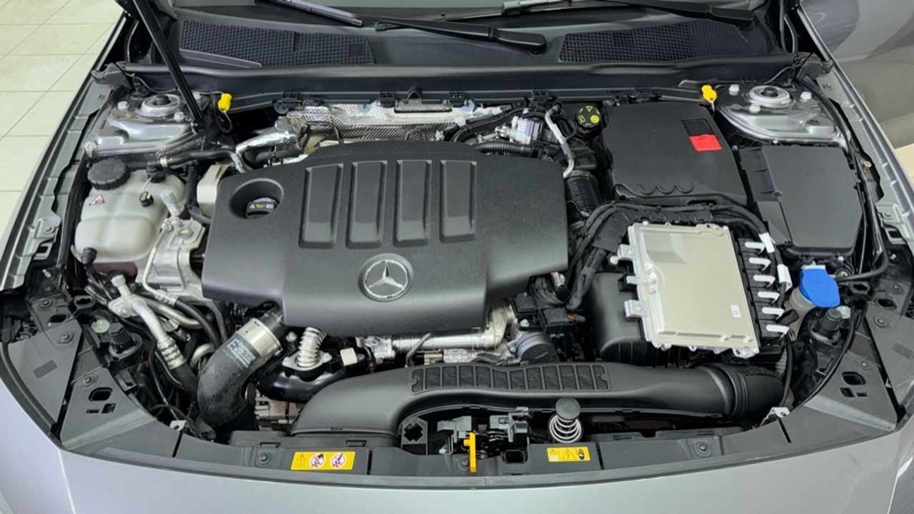 mercedes-clase-a-a-180-d-imagen-16