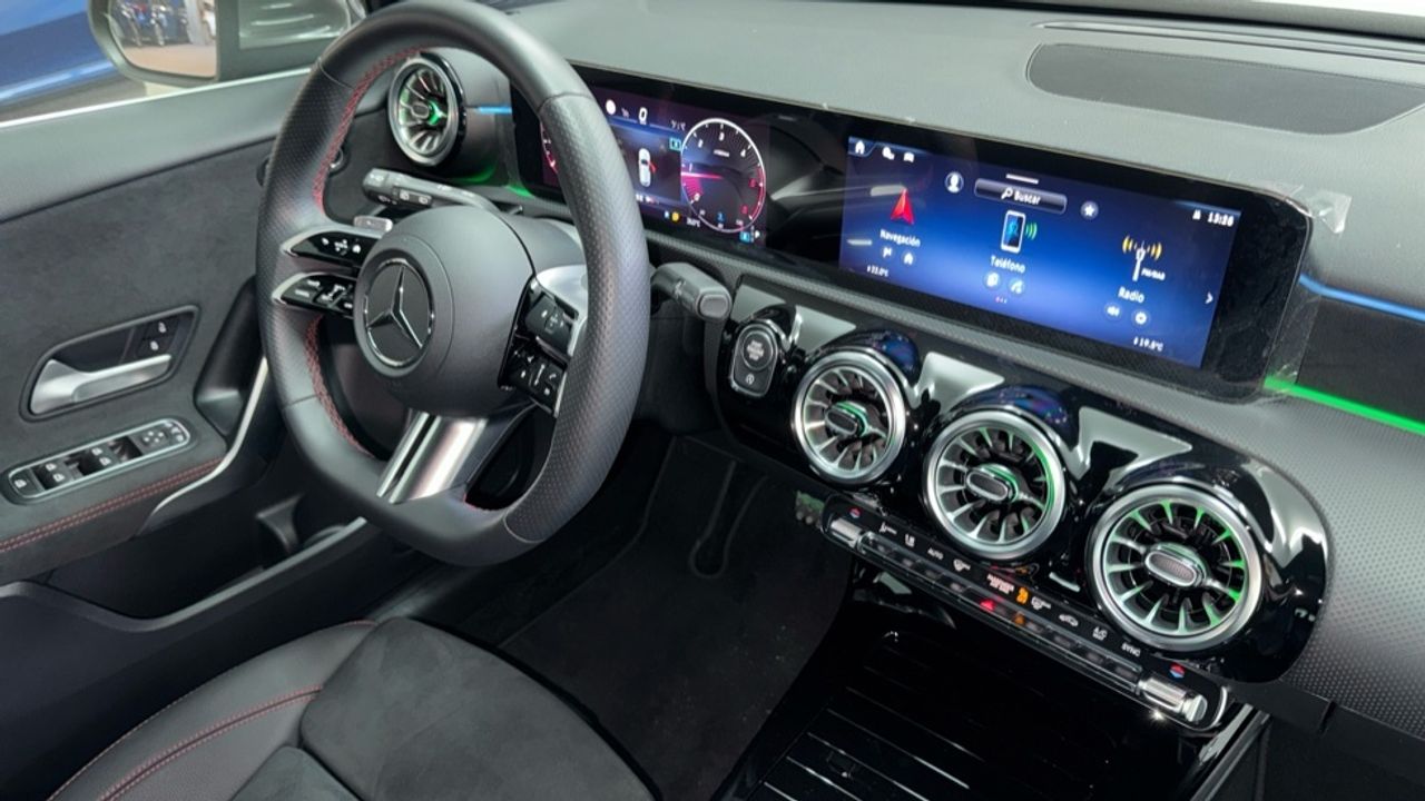 mercedes-clase-a-a-180-d-imagen-9