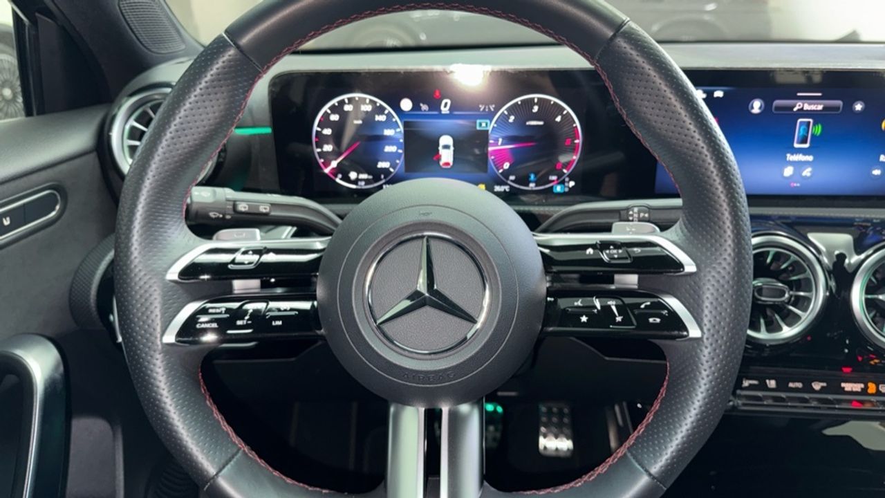 mercedes-clase-a-a-180-d-imagen-8