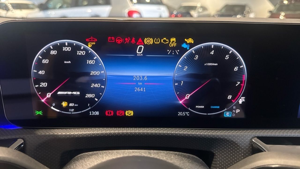 mercedes-clase-a-mercedes-amg-a-35-4matic-imagen-16