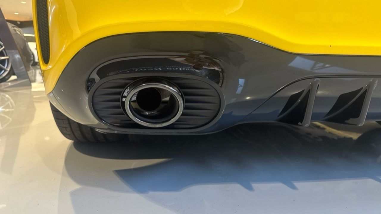 mercedes-clase-a-mercedes-amg-a-35-4matic-imagen-11