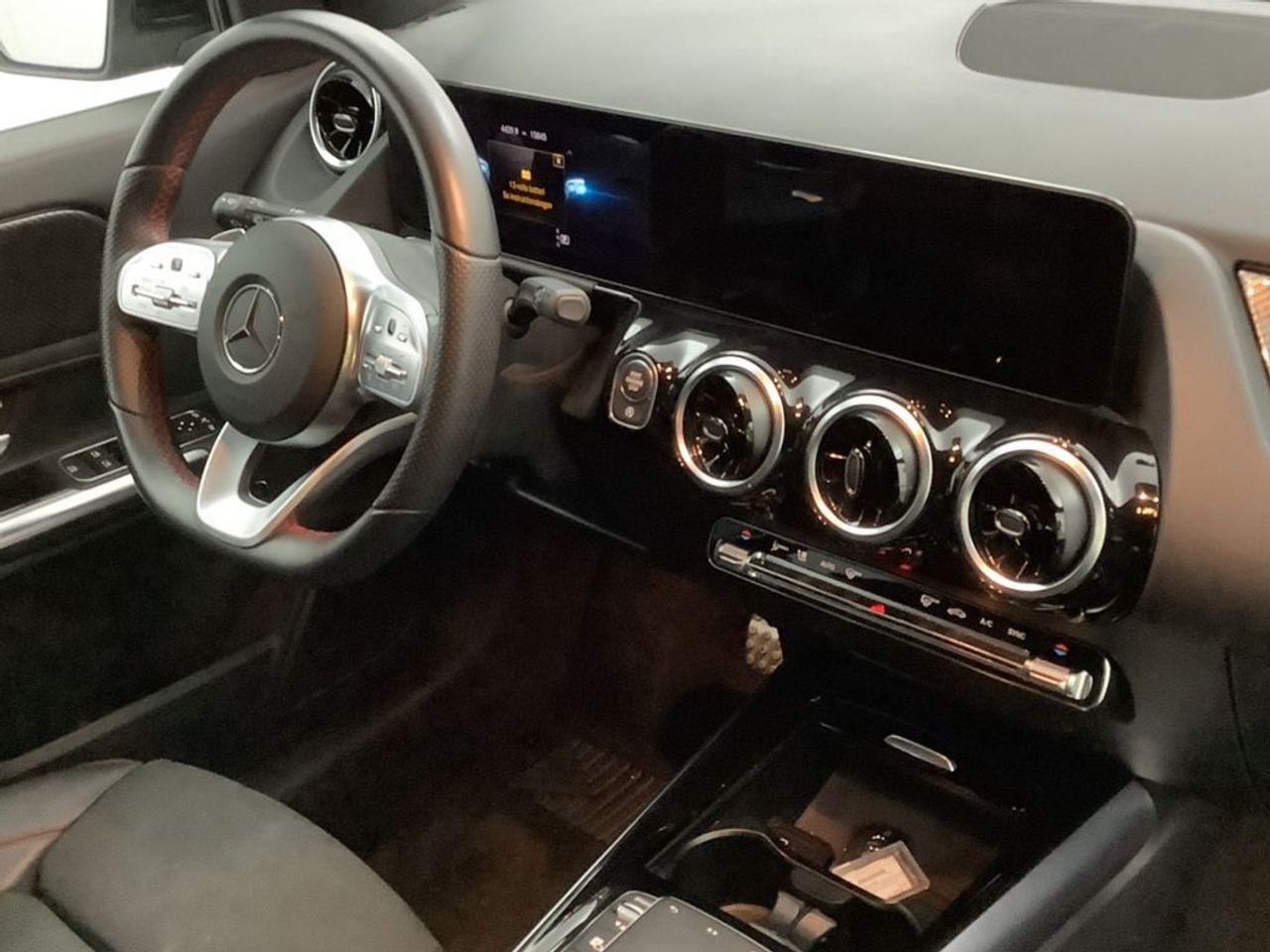 mercedes-gla-gla-180-imagen-9