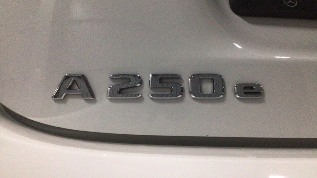 mercedes-clase-a-a-250-e-imagen-11