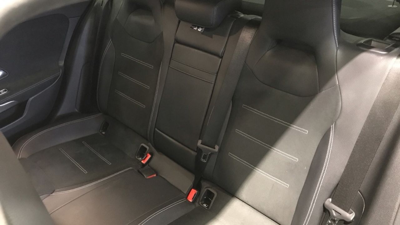 mercedes-clase-a-a-200-d-imagen-10