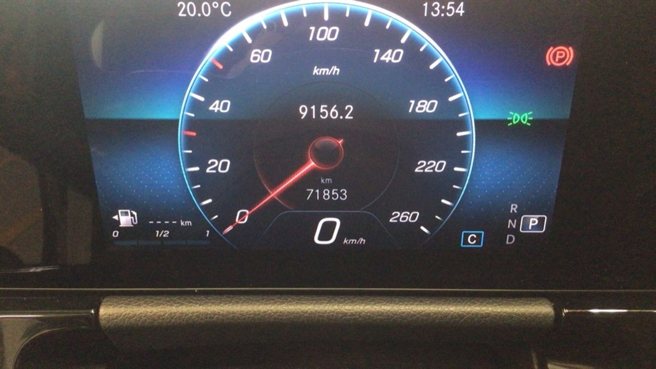 mercedes-gla-gla-200-d-imagen-23