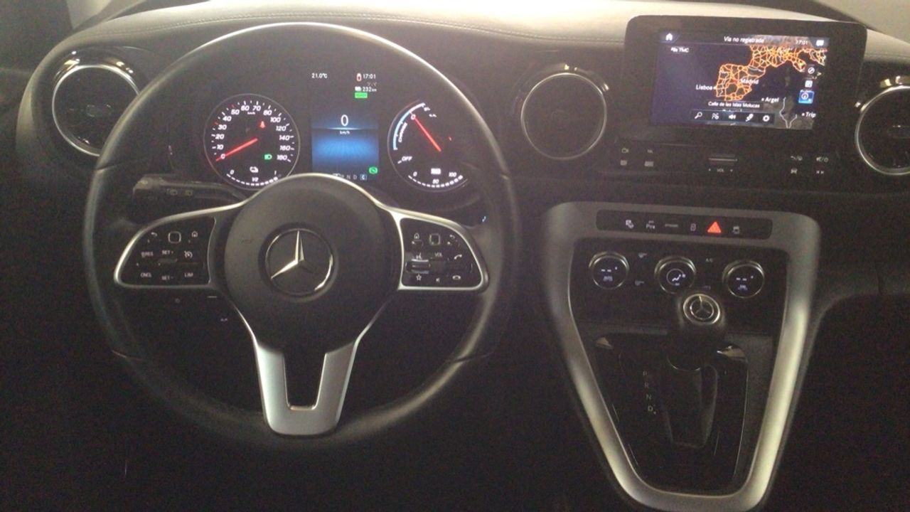 mercedes-eqt-200-imagen-8