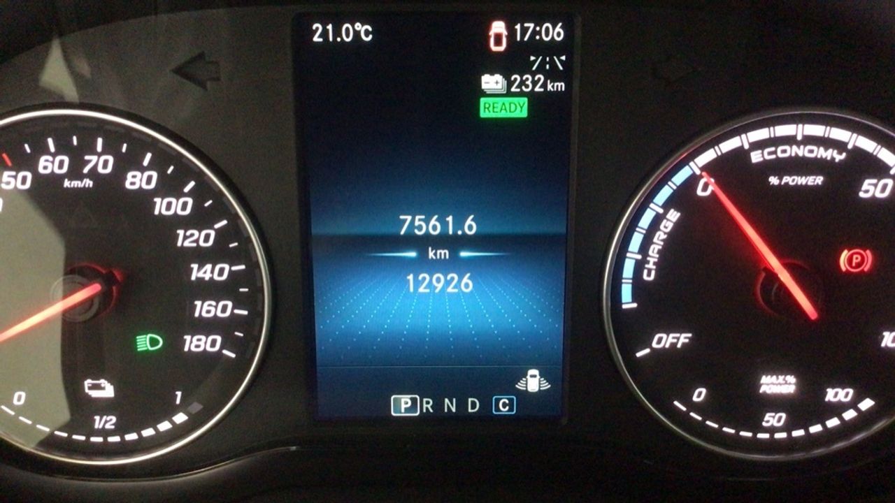 mercedes-eqt-200-imagen-27