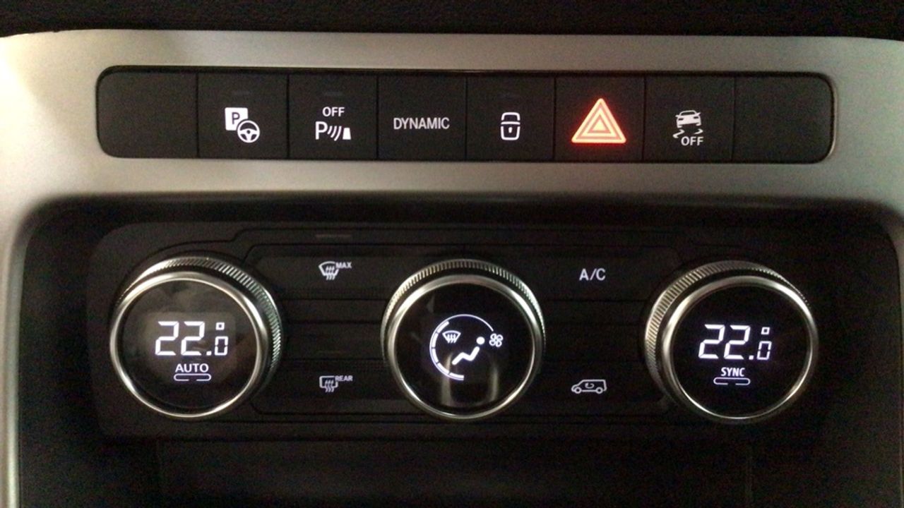 mercedes-eqt-200-imagen-20