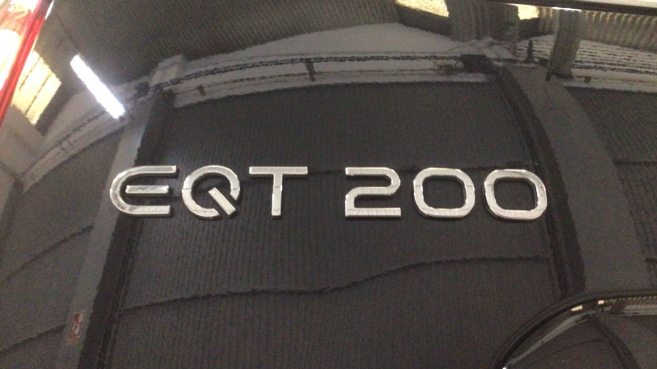 mercedes-eqt-200-imagen-10