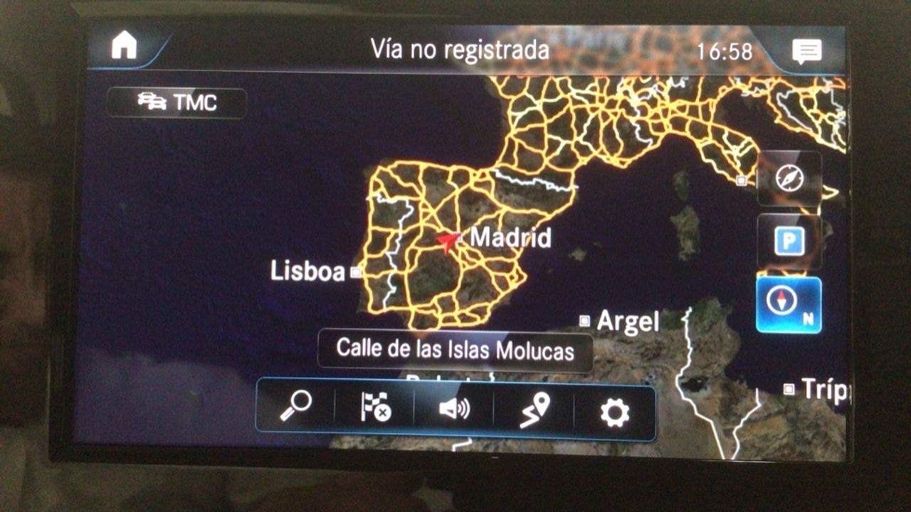 mercedes-eqt-200-imagen-17