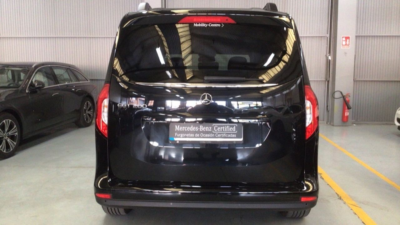 mercedes-eqt-200-imagen-25