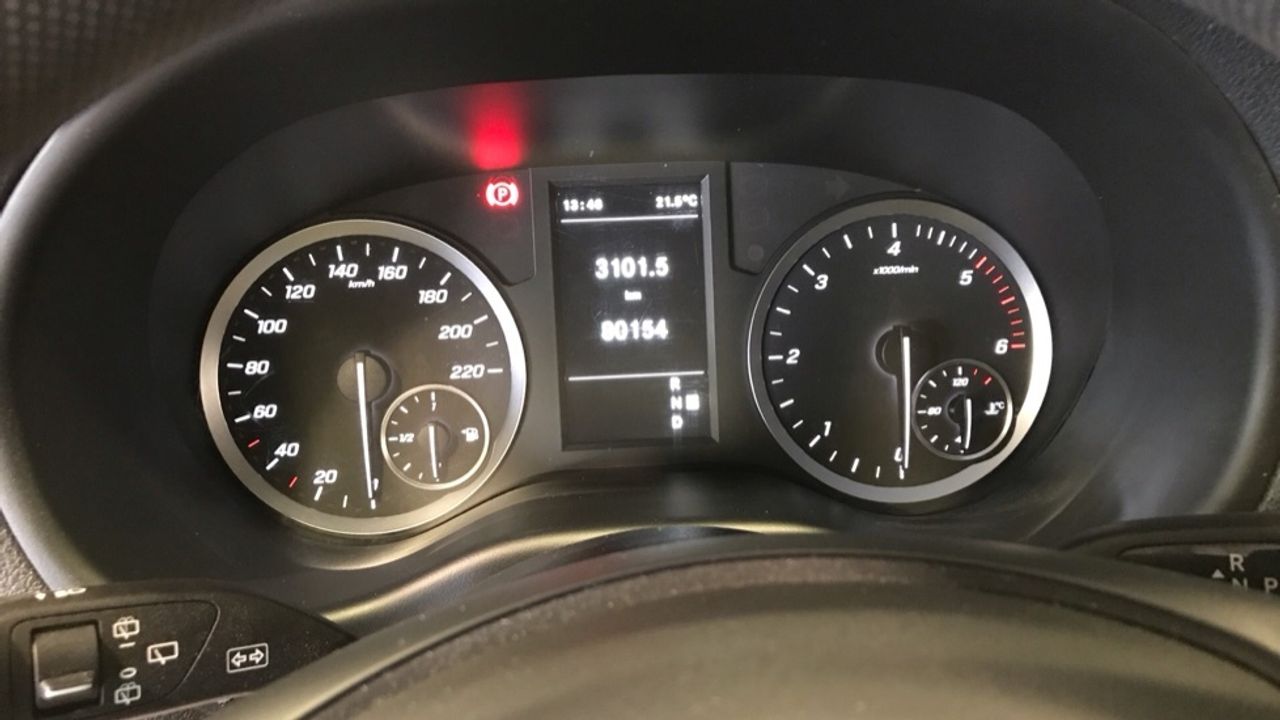 mercedes-vito-116-cdi-tourer-pro-larga-imagen-10