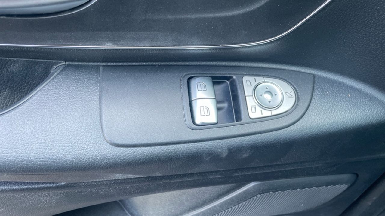 mercedes-vito-116-tourer-select-larga-imagen-10