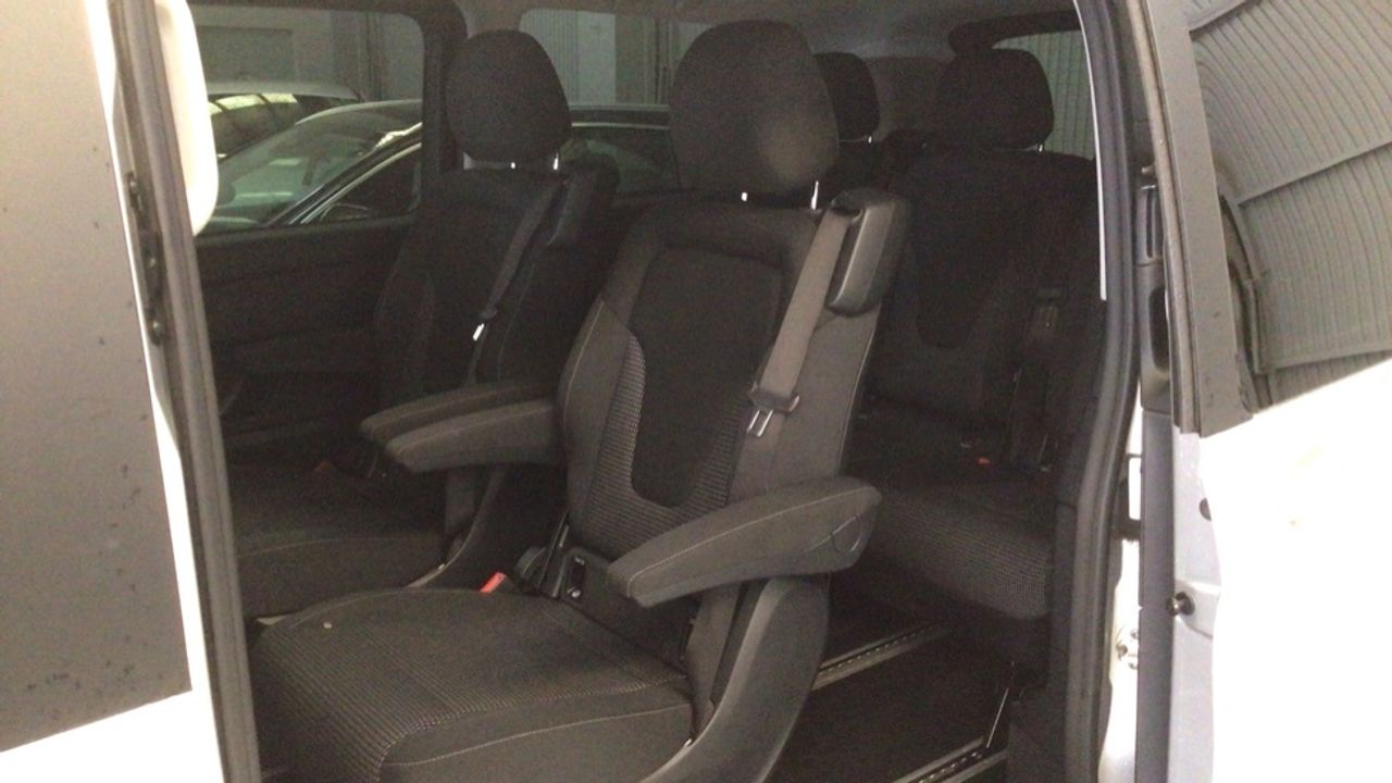 mercedes-clase-v-250d-largo-imagen-24