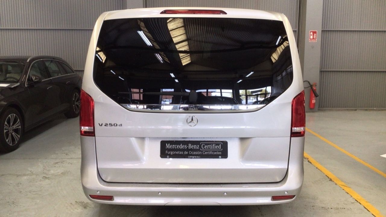 mercedes-clase-v-250d-largo-imagen-29