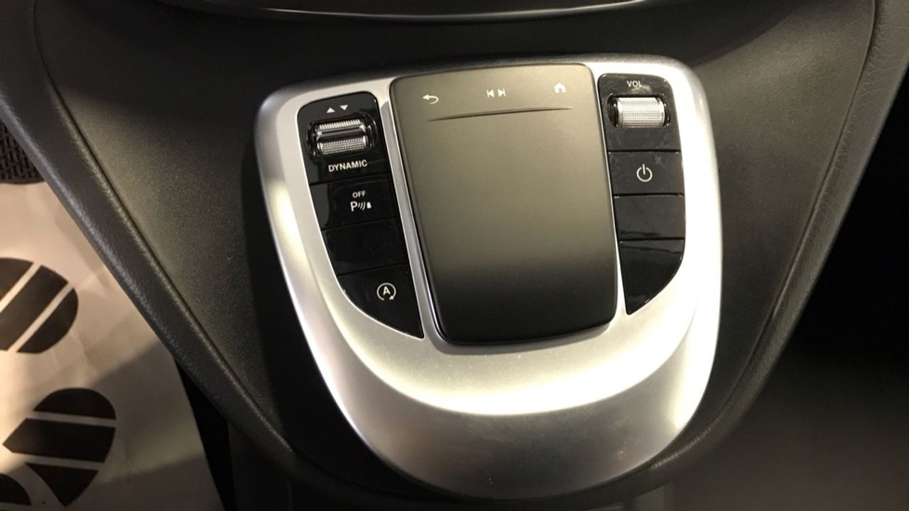 mercedes-clase-v-250d-largo-imagen-8