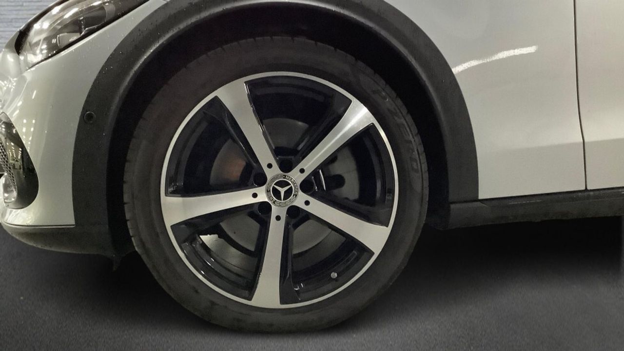 mercedes-clase-c-c-220-d-4matic-all-terrain-estate-imagen-4