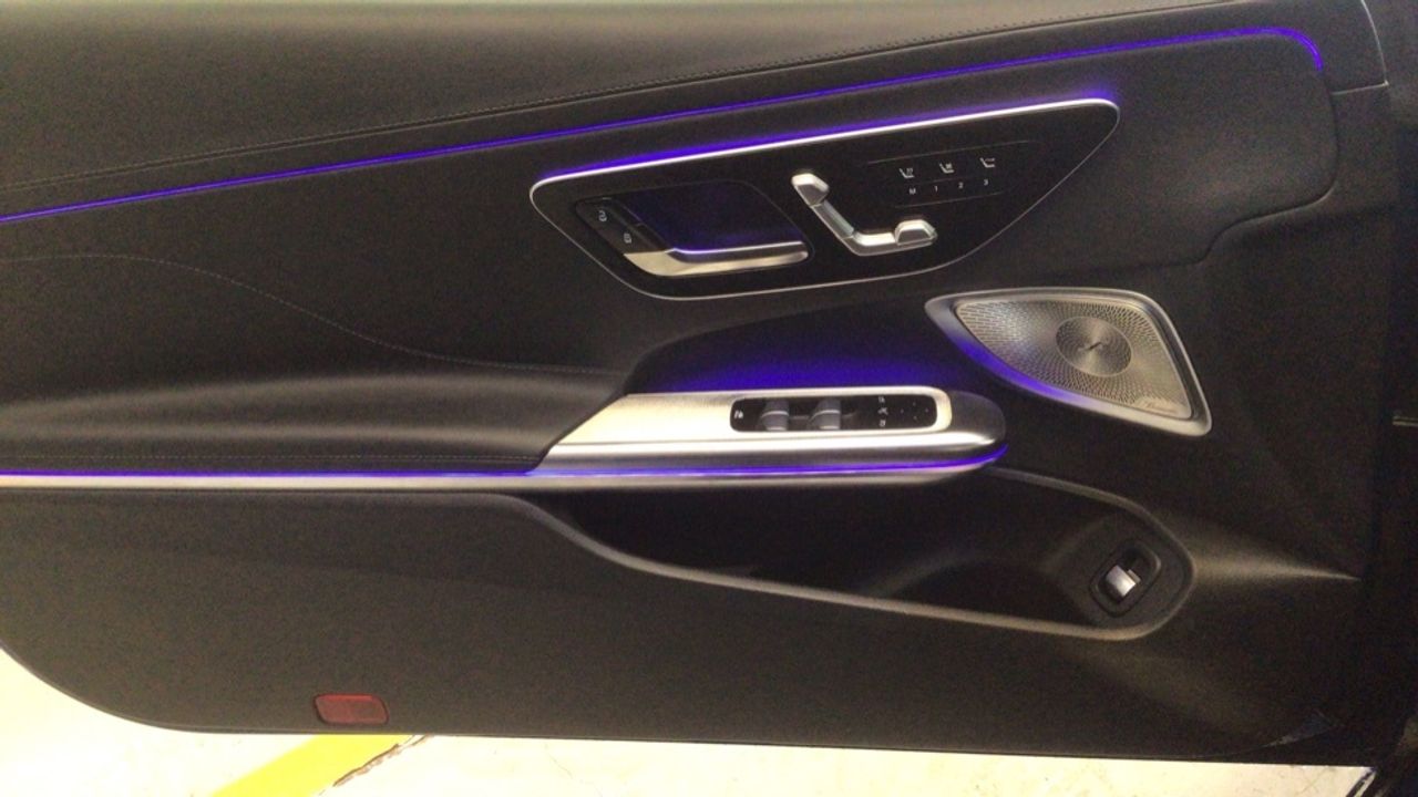 mercedes-cle-300-4matic-cabrio-imagen-21