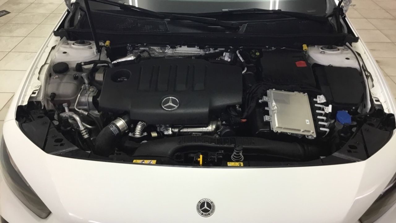 mercedes-clase-a-a-180-d-imagen-16