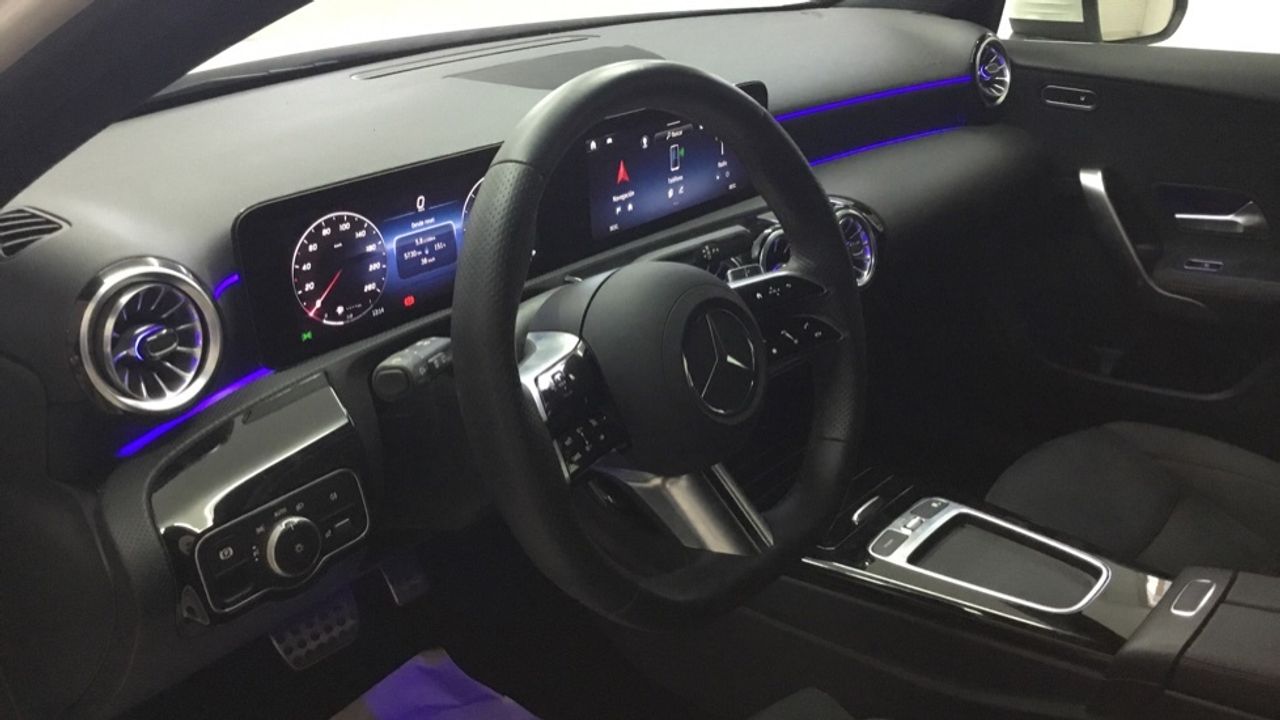 mercedes-clase-a-a-180-d-imagen-5