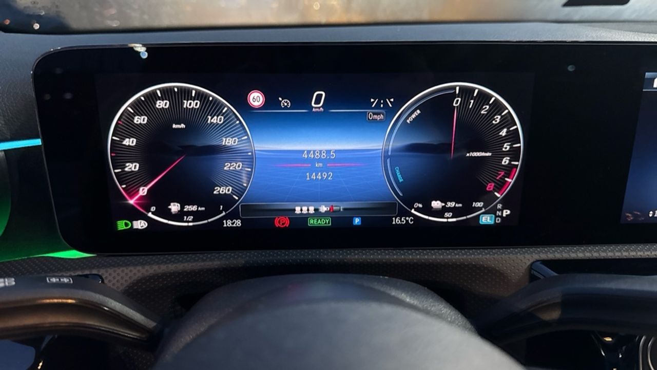 mercedes-clase-a-a-250-e-imagen-11