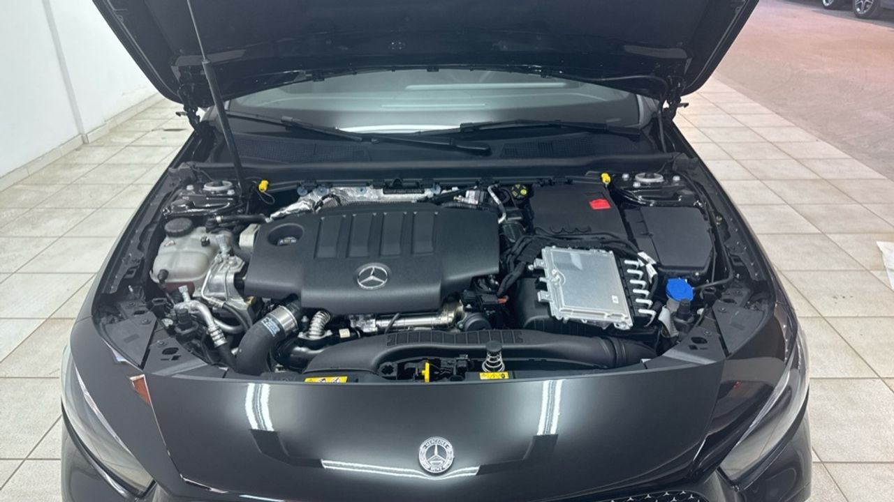 mercedes-clase-a-a-180-d-imagen-16