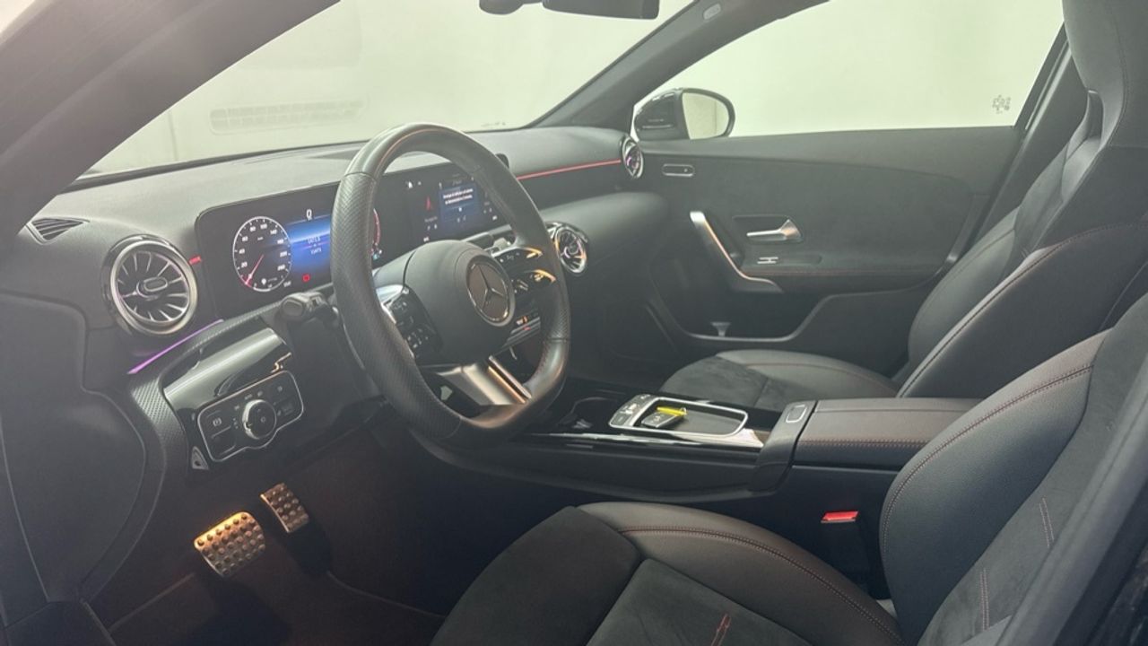 mercedes-clase-a-a-180-d-imagen-5